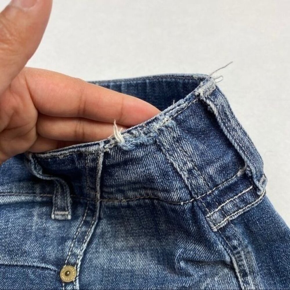 Citizens of Humanity Distressed Denim Skinny Jean - Picture 8 of 14